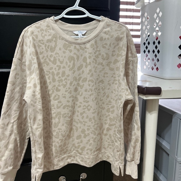 Worn once nude beige leopard print shimmer sweatshirt - Picture 1 of 5